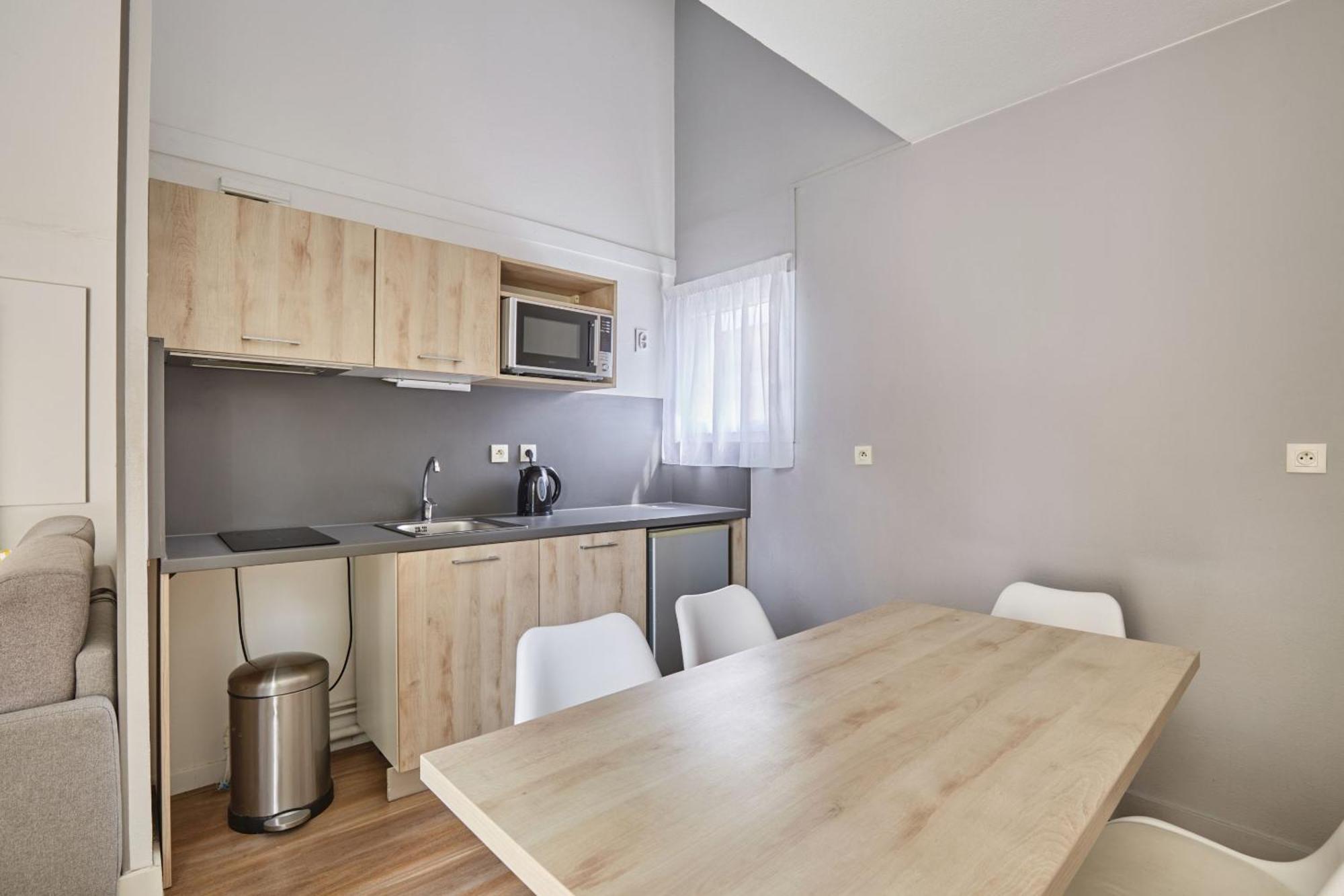 Appart Hotel Odalys City Aix En Provence Le Clos De La Chartreuse Aix-en-Provence Dış mekan fotoğraf