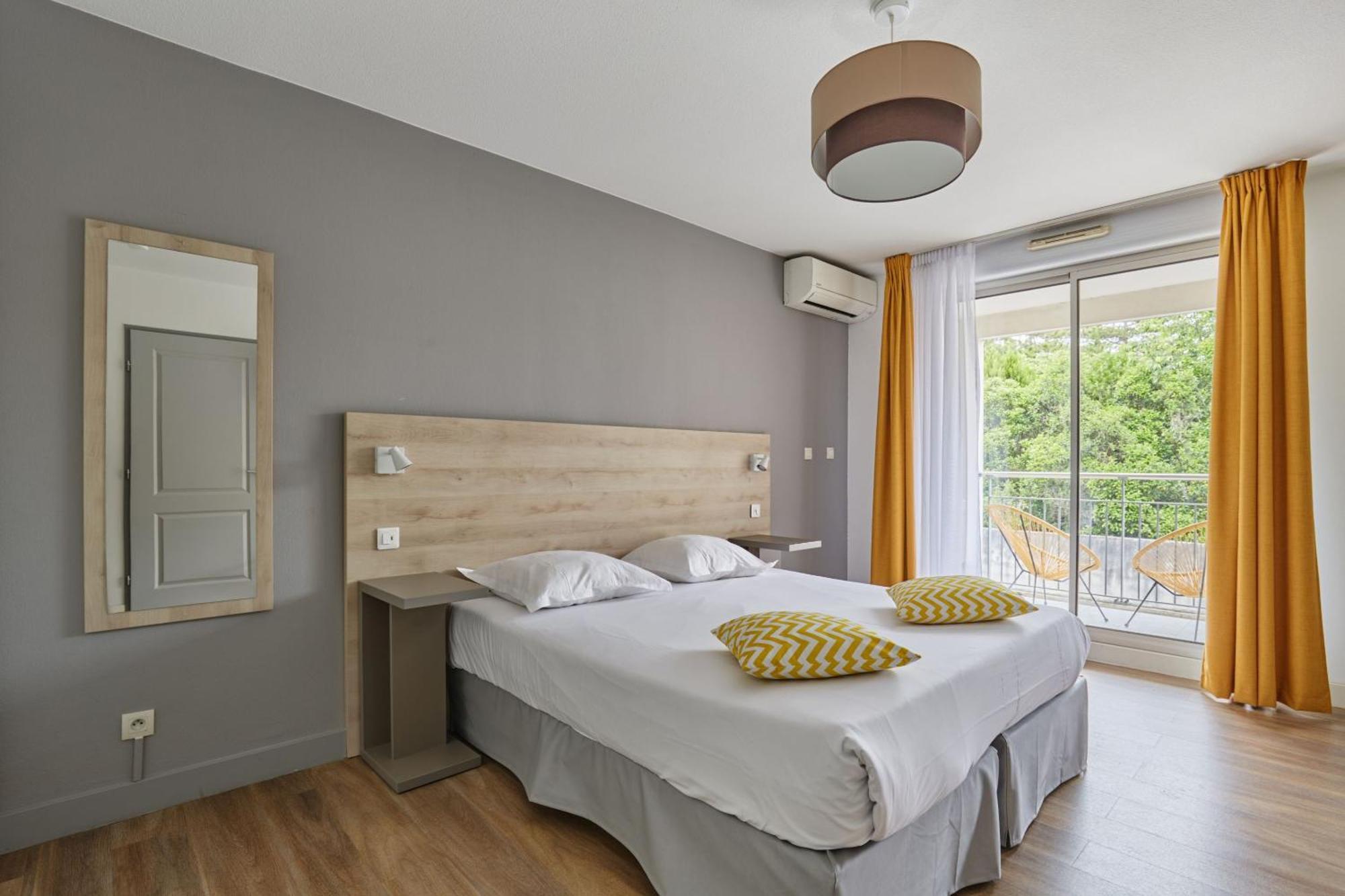 Appart Hotel Odalys City Aix En Provence Le Clos De La Chartreuse Aix-en-Provence Dış mekan fotoğraf