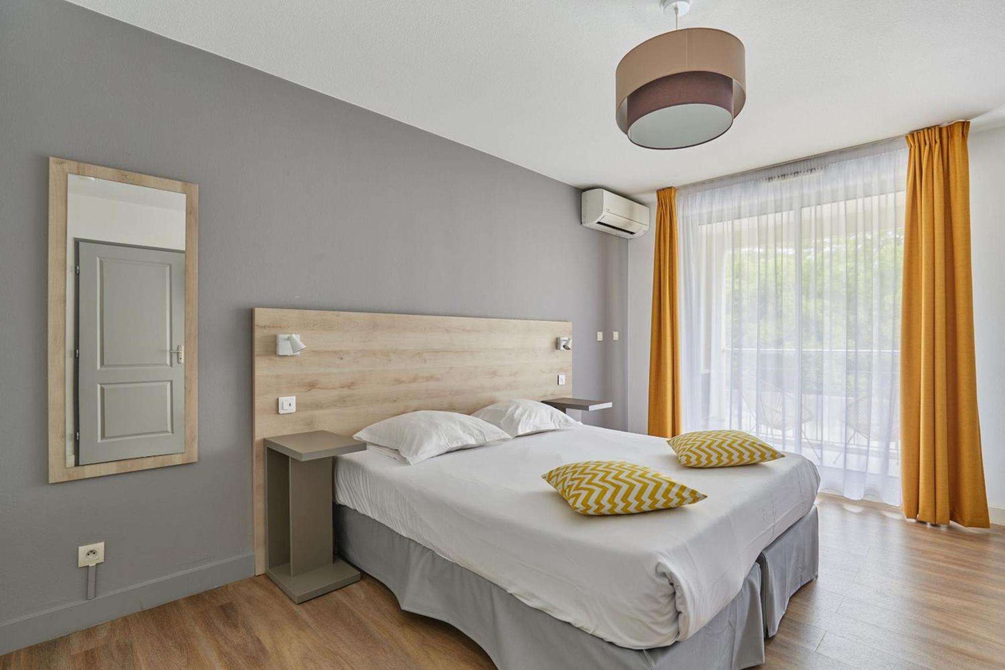 Appart Hotel Odalys City Aix En Provence Le Clos De La Chartreuse Aix-en-Provence Dış mekan fotoğraf